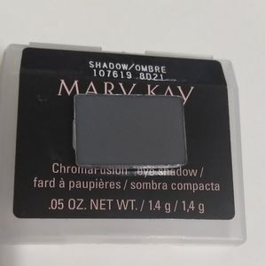 Eye shadow
